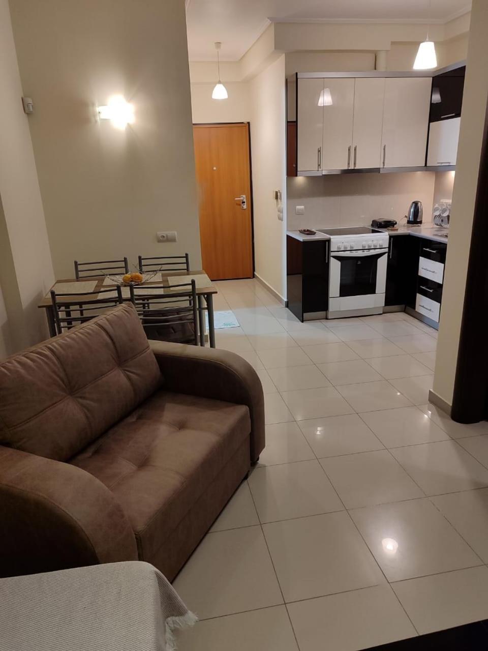 Adam Apartments Саранда Екстер'єр фото